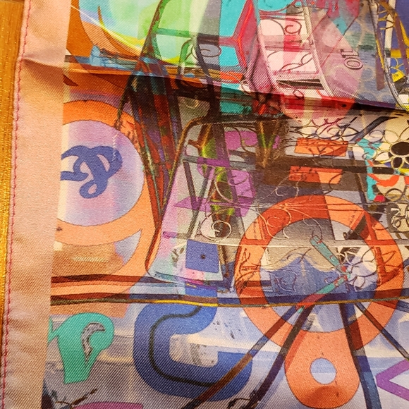 Headscarf - Picture 2 of 2